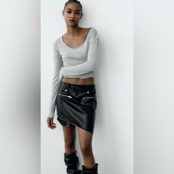 Zara 2 IN 1 DETACHABLE FAUX LEATHER MIDI SKIRT. Black. Size XS. New with Tags. - Picture 3 of 12